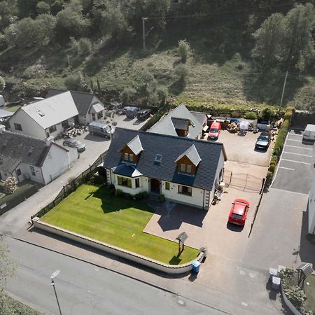 Tigh Na Drochaid, Glen Nevis - Entire Apartment Fort William Exterior foto